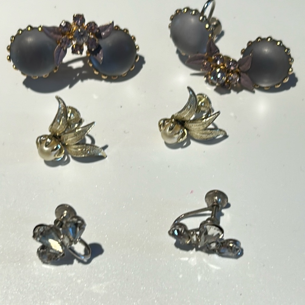 #35 lot of three vintage screwback earrings